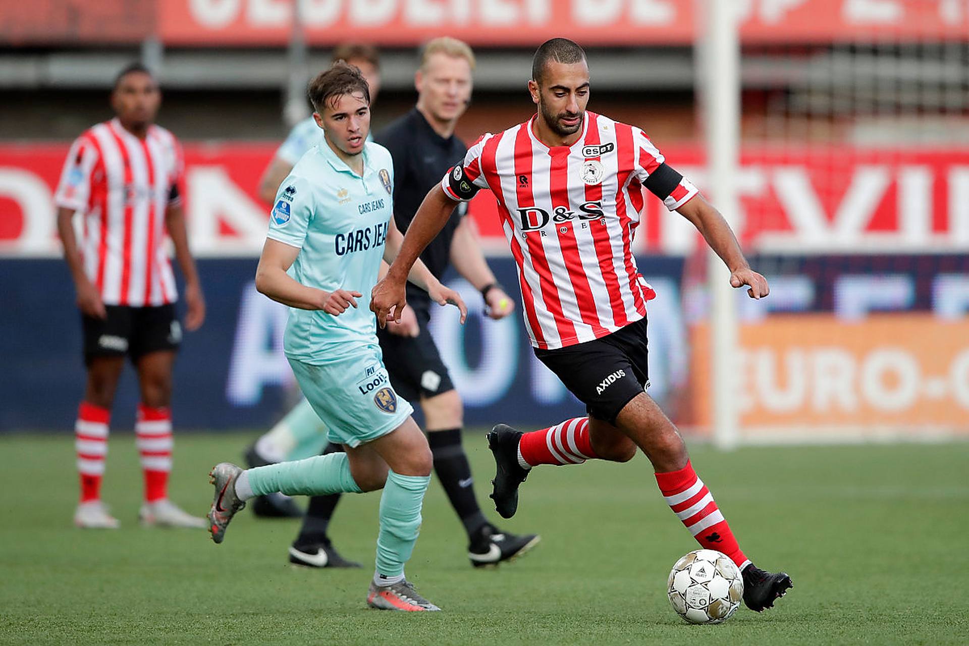 才能找到自 才能找到自