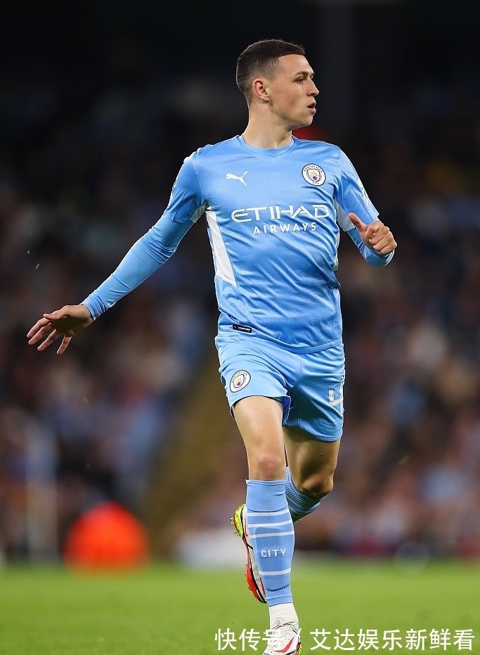 米克尔犯规 米克尔犯规